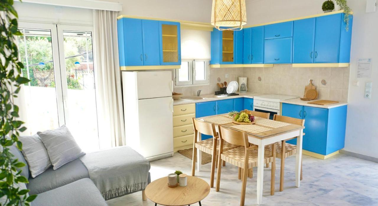 Apartment Andrikas At Xenios Avlais *